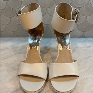Michael Kors Women's Cream Sandals